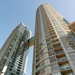 Luxury Downtown Lakeview & City View Condo